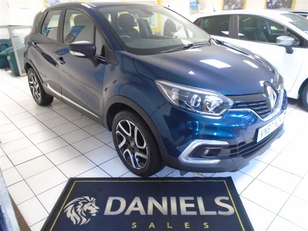 Large image for the Used Renault CAPTUR