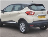 Renault Captur Image 2