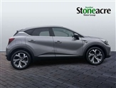 Renault Captur Image 2