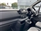 Renault Trafic Image 8