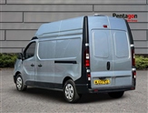 Renault Trafic Image 2