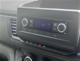 Renault Trafic Image 2