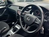 Skoda Octavia Image 6