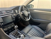 Skoda Superb Image 2