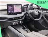 Skoda Superb Image 2