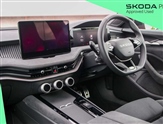 Skoda Superb Image 2