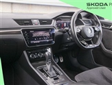 Skoda Superb Image 2