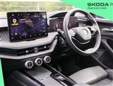 Skoda Superb Image 2