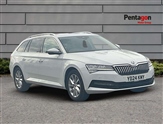 Skoda Superb Image 1
