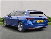 Skoda Superb Image 2