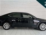Skoda Superb Image 2