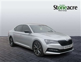 Skoda Superb Image 1