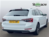 Skoda Superb Image 2