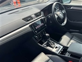 Skoda Superb Image 2