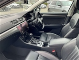 Skoda Superb Image 2