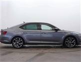 Skoda Superb Image 5