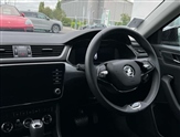 Skoda Superb Image 2