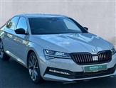 Skoda Superb Image 1