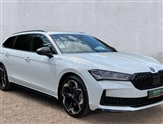 Skoda Superb Image 1