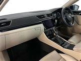 Skoda Superb Image 2