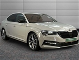 Skoda Superb Image 1