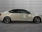 Skoda Superb Image 4