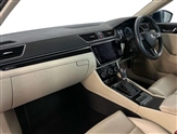 Skoda Superb Image 2