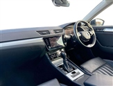 Skoda Superb Image 2