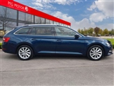 Skoda Superb Image 2