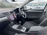 Skoda Superb Image 2