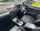 Skoda Superb Image 2