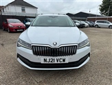 Skoda Superb Image 2