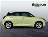 Suzuki Swift Image 2