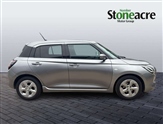 Suzuki Swift Image 2