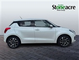 Suzuki Swift Image 2