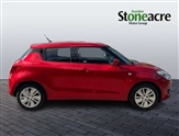 Suzuki Swift Image 2