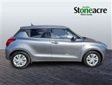 Suzuki Swift Image 2