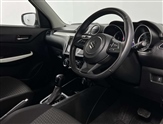 Suzuki Swift Image 6