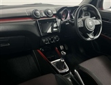 Suzuki Swift Image 2