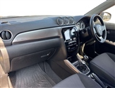 Suzuki Vitara Image 2