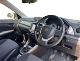 Suzuki Vitara Image 6