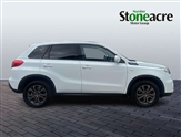 Suzuki Vitara Image 2