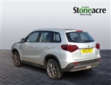 Suzuki Vitara Image 4