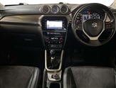 Suzuki Vitara Image 5