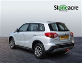 Suzuki Vitara Image 5