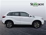 Suzuki Vitara Image 2