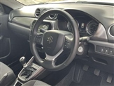 Suzuki Vitara Image 5