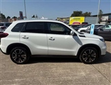 Suzuki Vitara Image 2