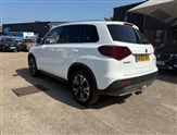 Suzuki Vitara Image 5