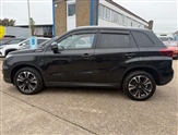 Suzuki Vitara Image 6
